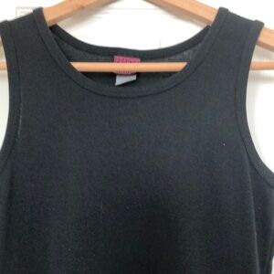 🔵 Vintage Freeze Frame Black Rank Top Size M
